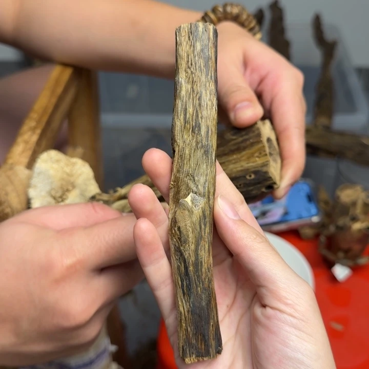 沉香沉香碎屑白棋块料20克