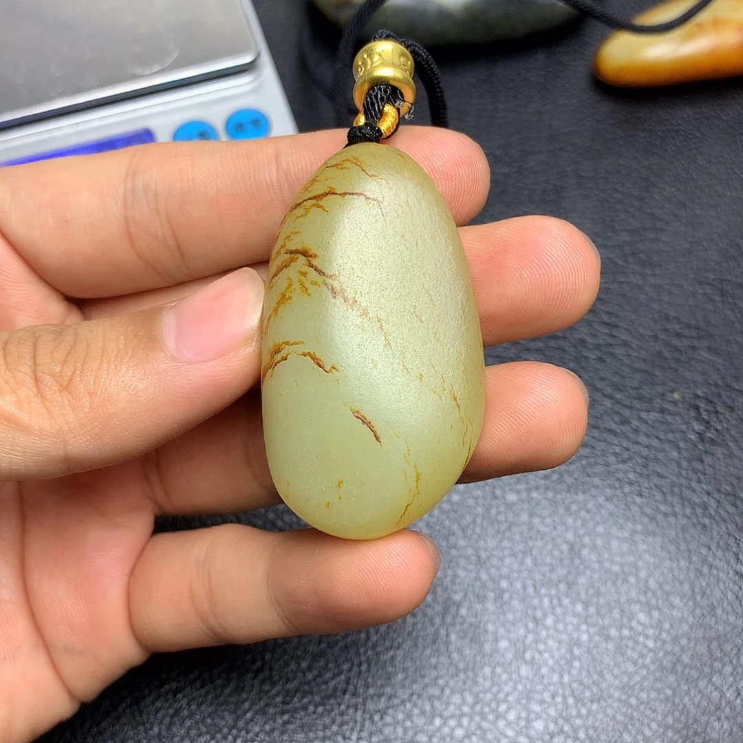 頌***江未镶嵌和田玉（糖玉）挂件