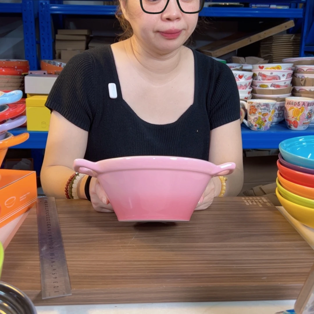 陶瓷粉色双耳面碗