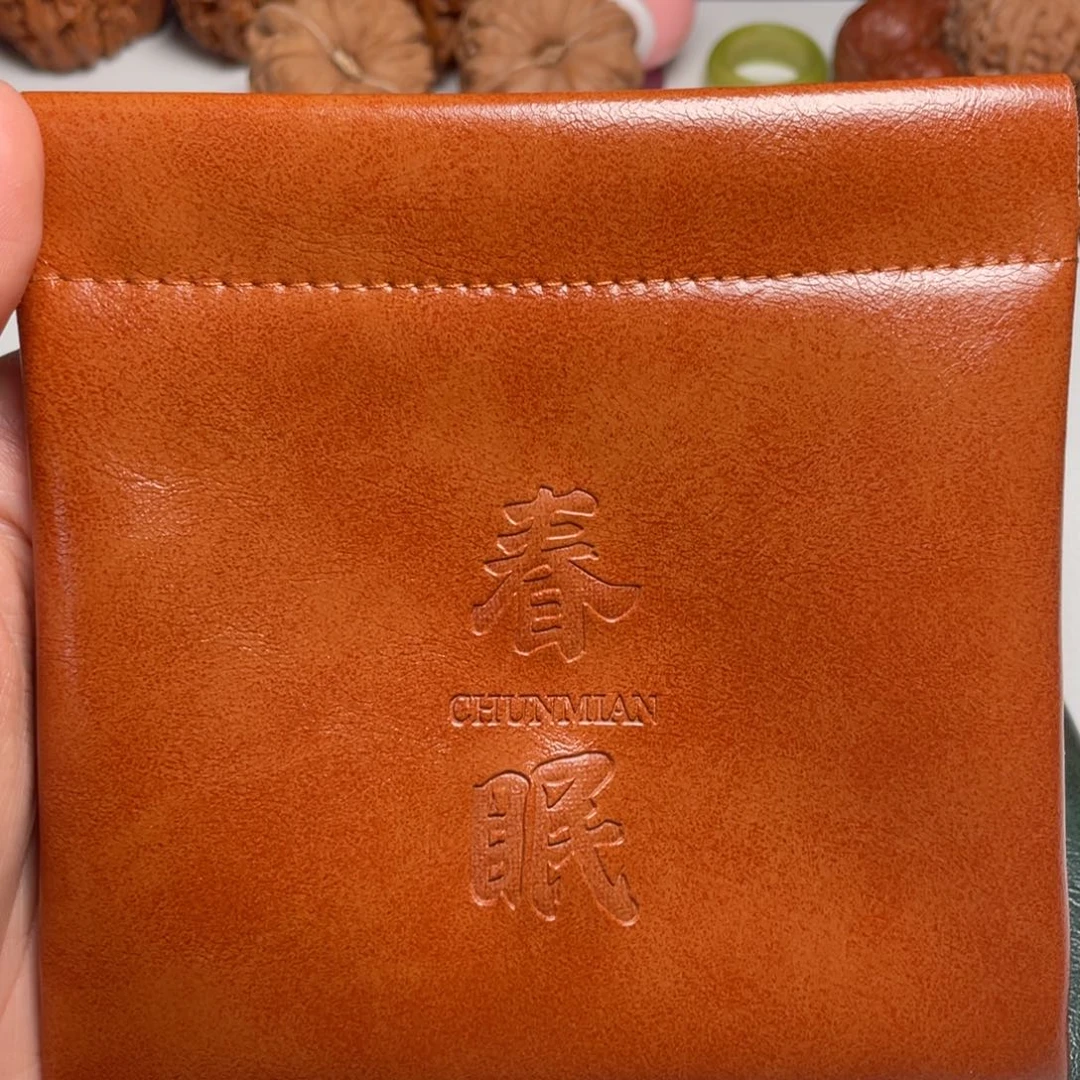吊坠文玩核桃咖色