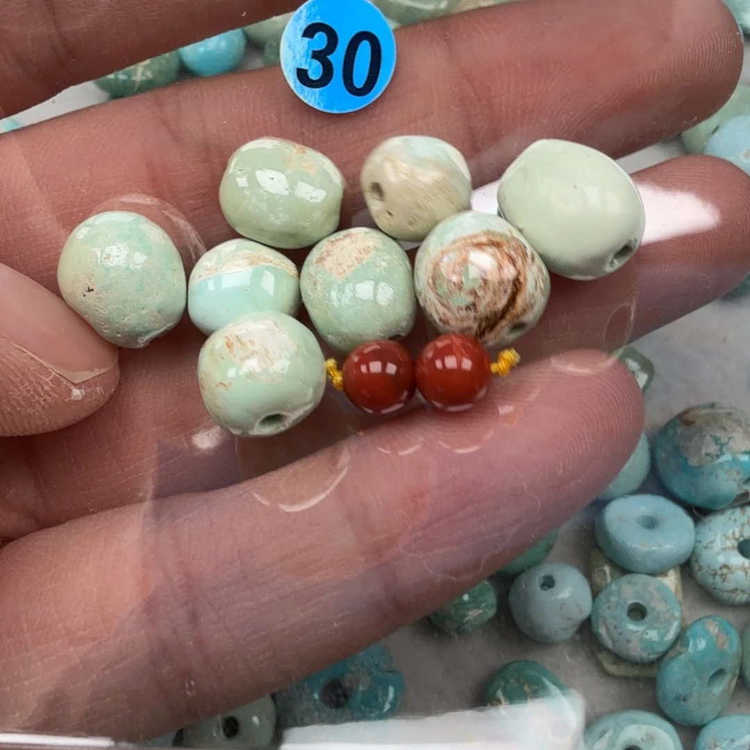 南红玛瑙未镶嵌珠宝奇石
