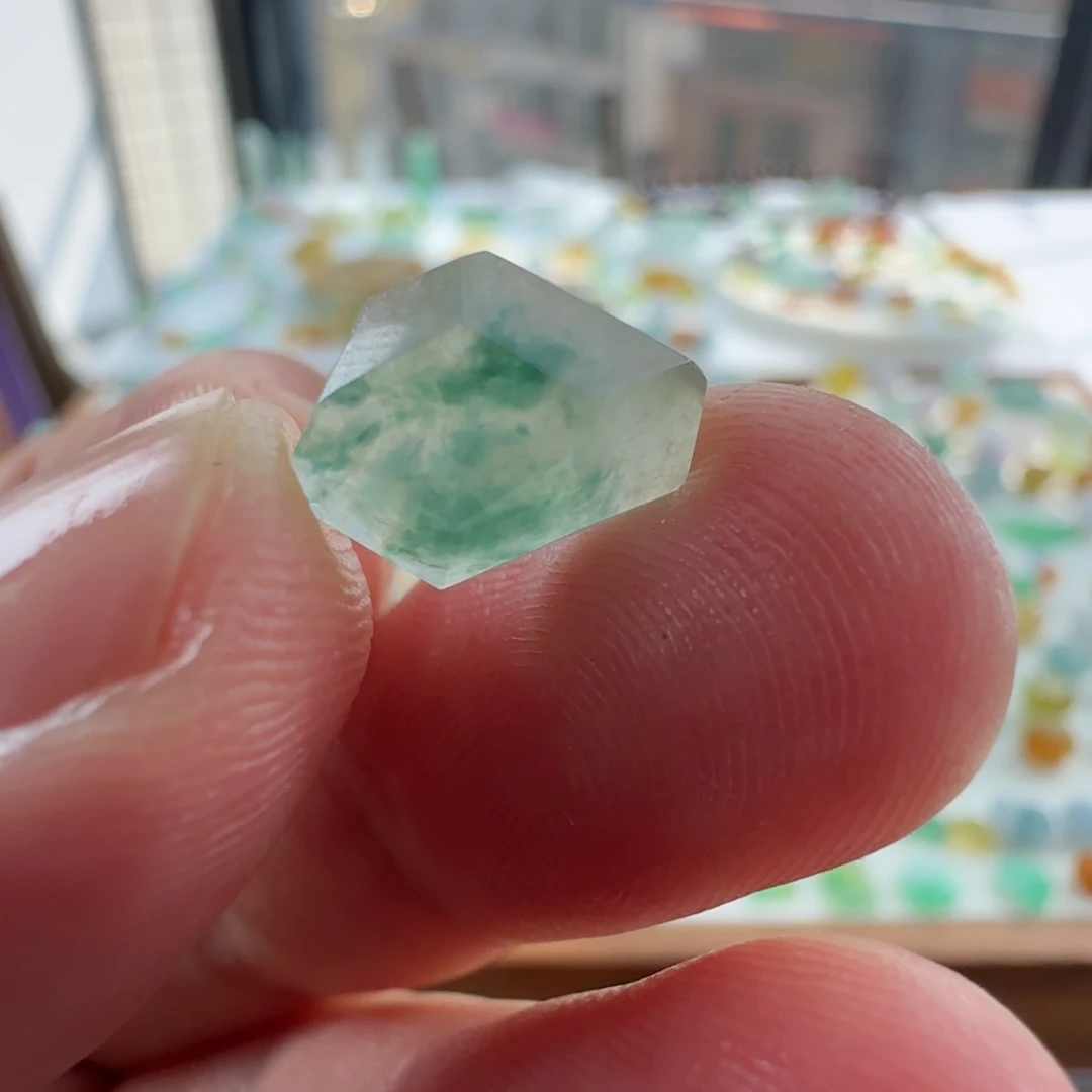 未镶嵌定制翡翠定制翡翠毛货不退不换