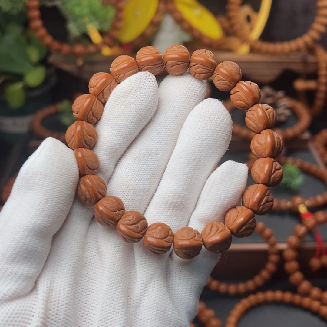 吊坠桃核1.2玉龙脊手串