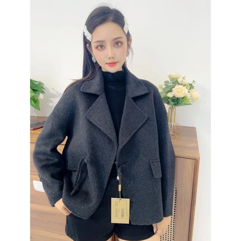 双面短款西装领小盘扣毛呢外套 （7509）