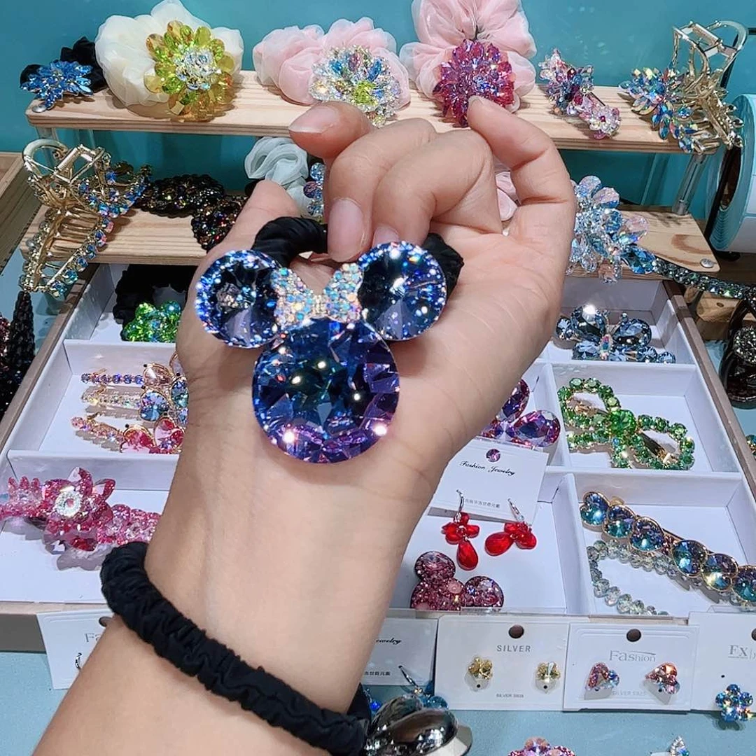 布艺铁合金耳钉的