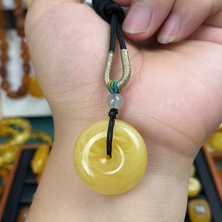 未镶嵌蜜蜡裸石23