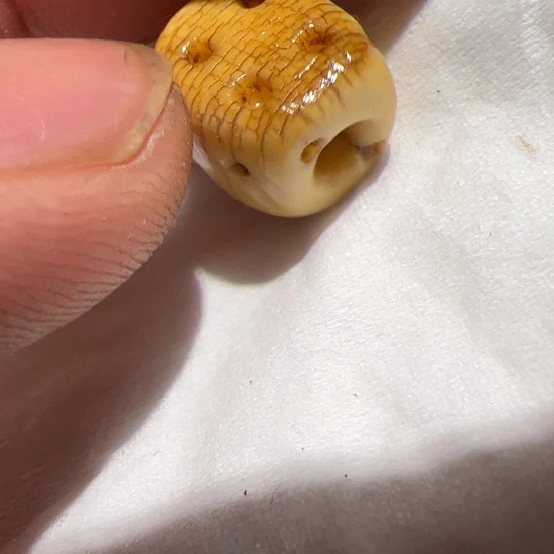 玻璃颈饰你在一起吗
