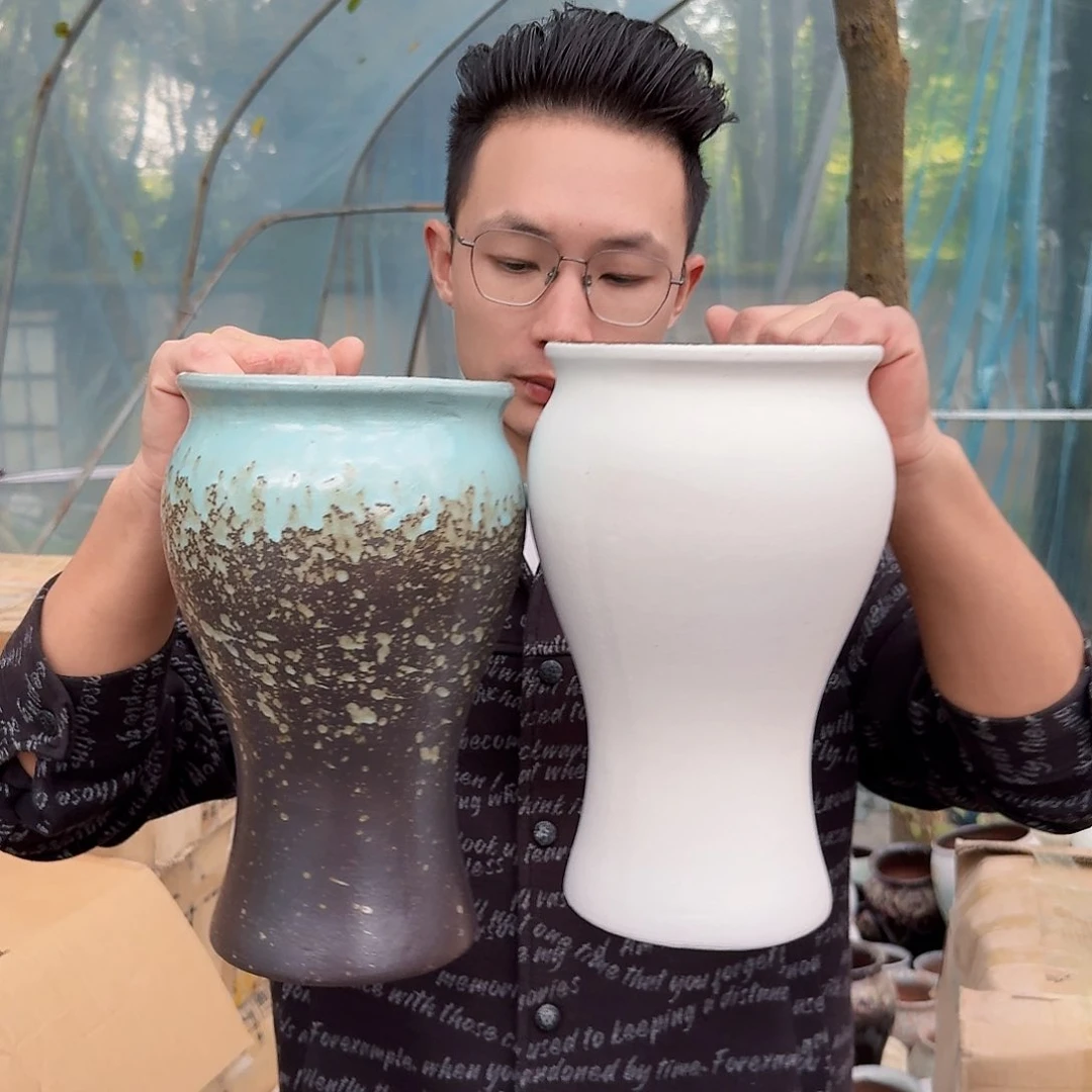 紫砂花盆口15高27（两个美人鱼
