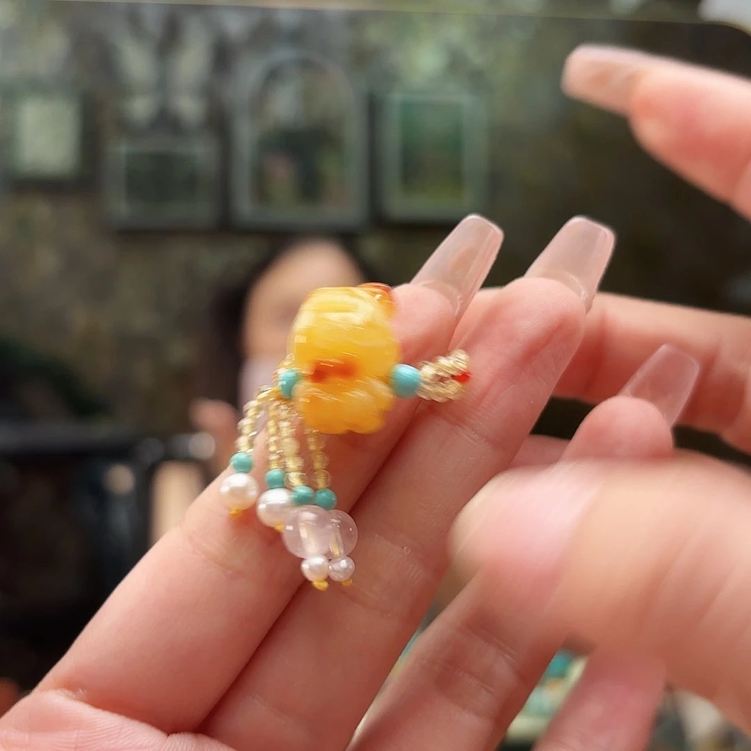 啾****未镶嵌颈饰琥珀琥珀