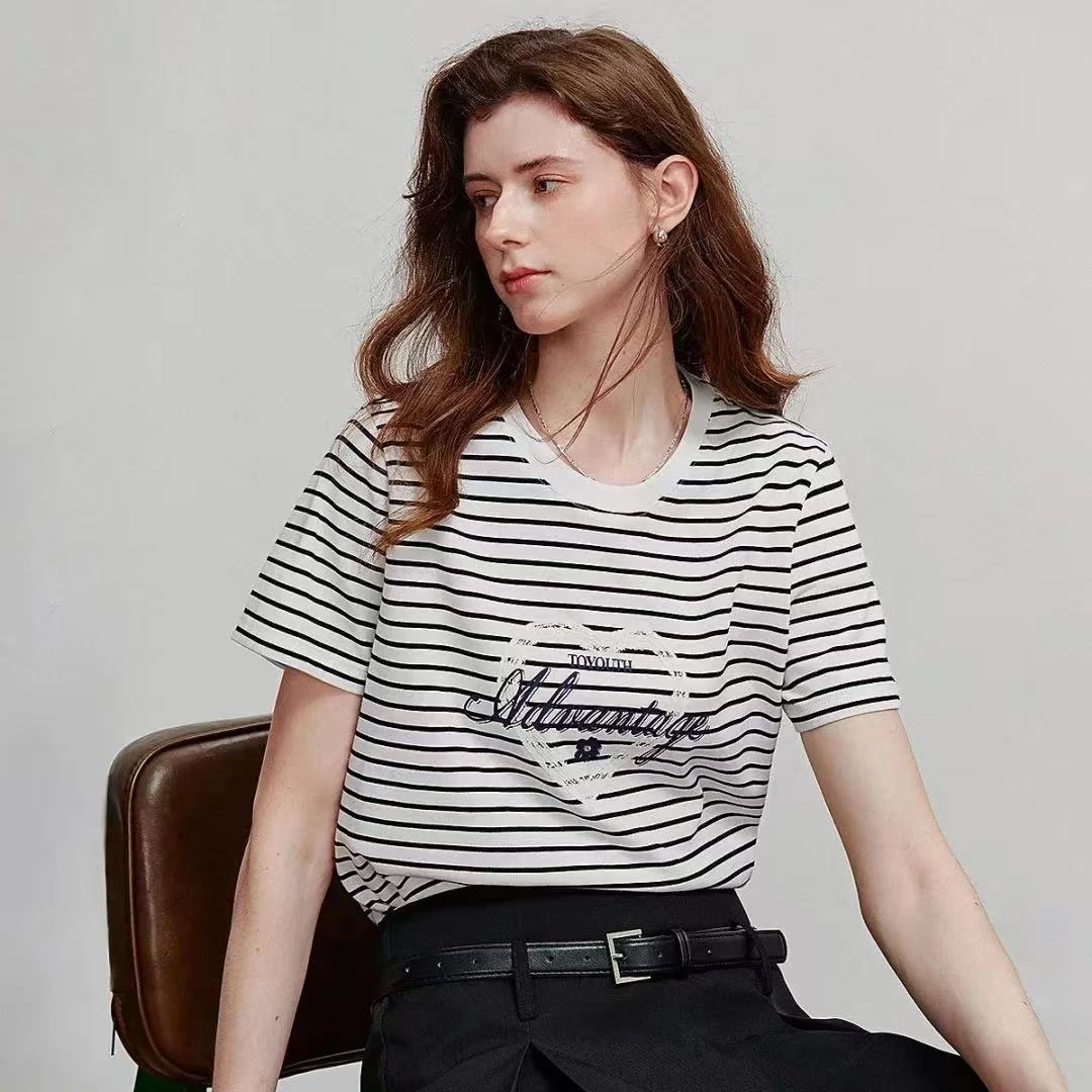 百搭合体圆领T恤女2025夏季新款美式撞色爱心字母印花抗菌上衣