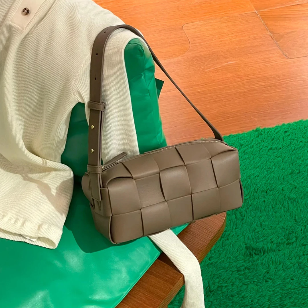 95新 BOTTEGA VENETA/葆蝶家 葆蝶家/单肩包/2216
