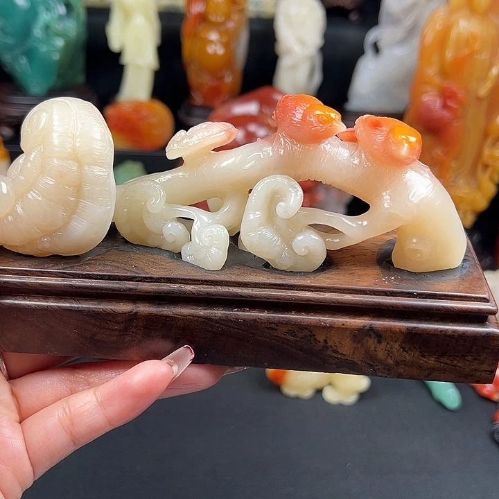 寿山石老性芙蓉石