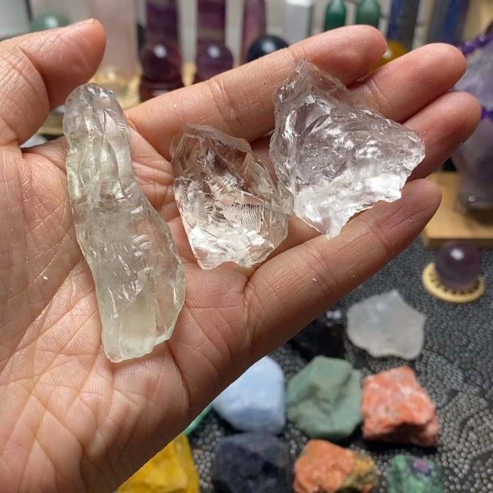 …***@大型摆件（非配饰）未镶嵌水晶