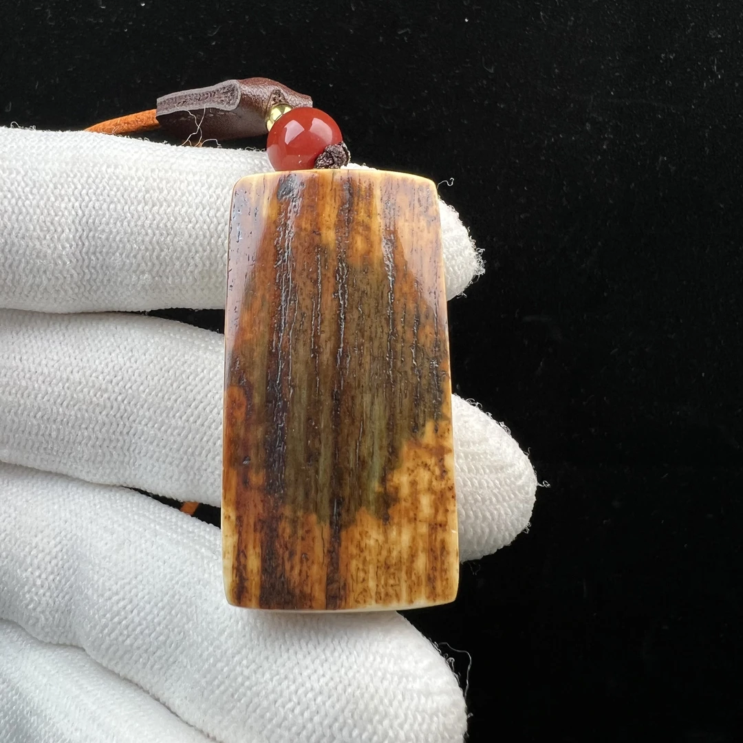 E2325天然猛犸牙 带皮无事牌 22*43*9mm支持鉴定 假一罚四