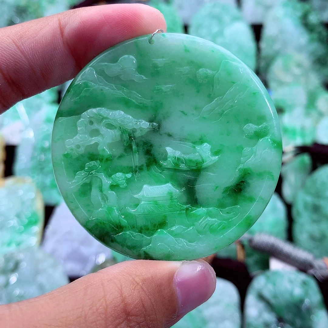 吊坠(不含链)未镶嵌翡翠