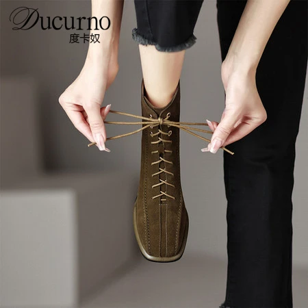 DUCURNO时尚真皮系带马丁靴女百搭瘦瘦靴高级感粗跟方头短靴单靴