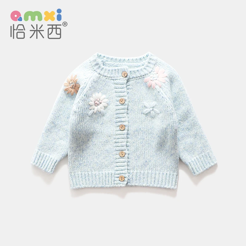 2025秋季女童毛衣外套清新韩版女宝宝针织开衫手工钩花春秋线衫