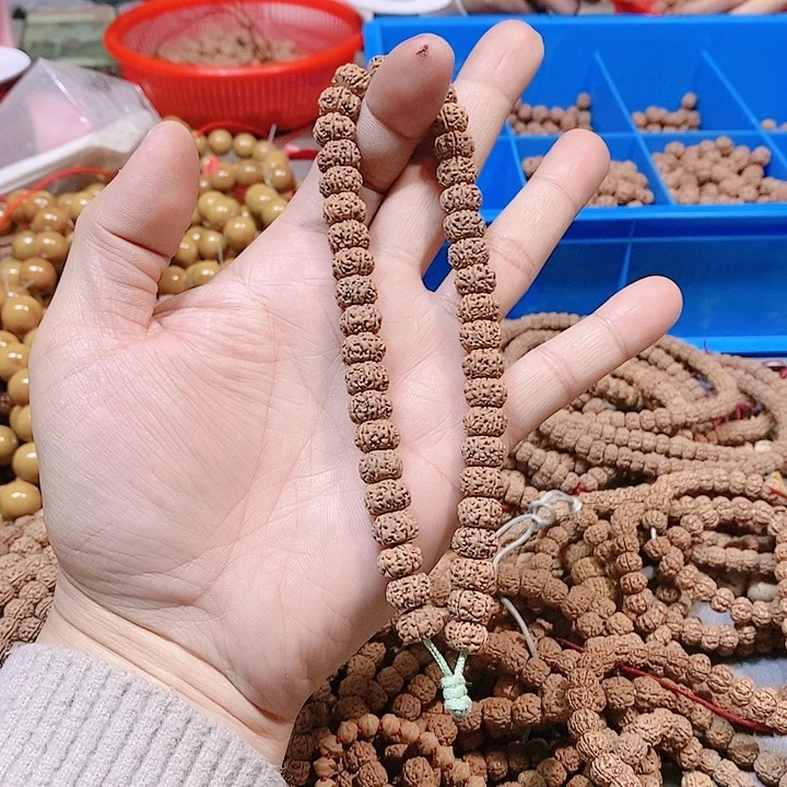 金刚菩提吊坠梅花手持