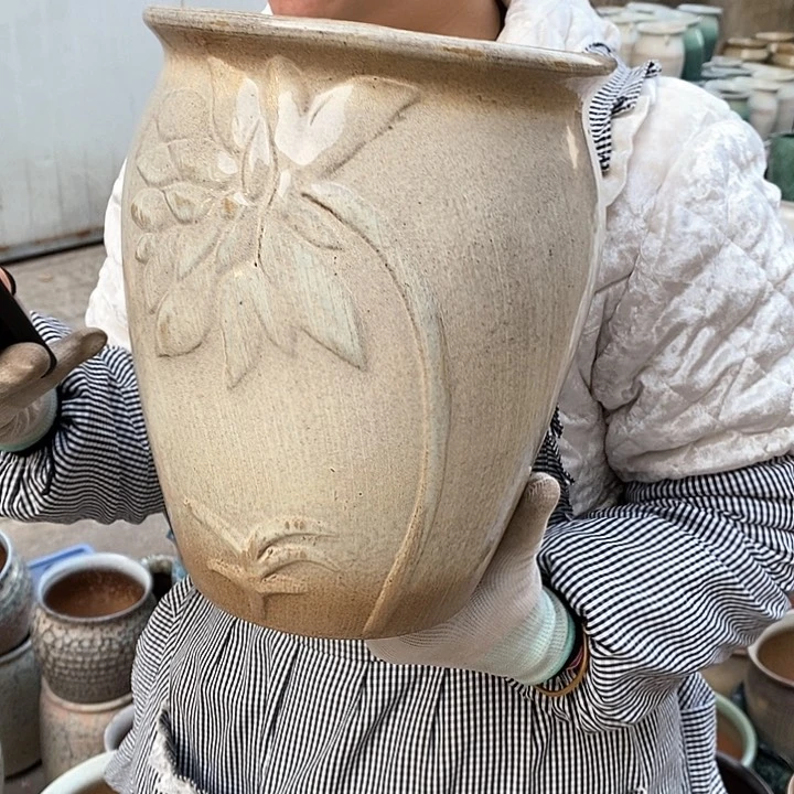 紫砂花盆瑕疵口20高25瑕疵