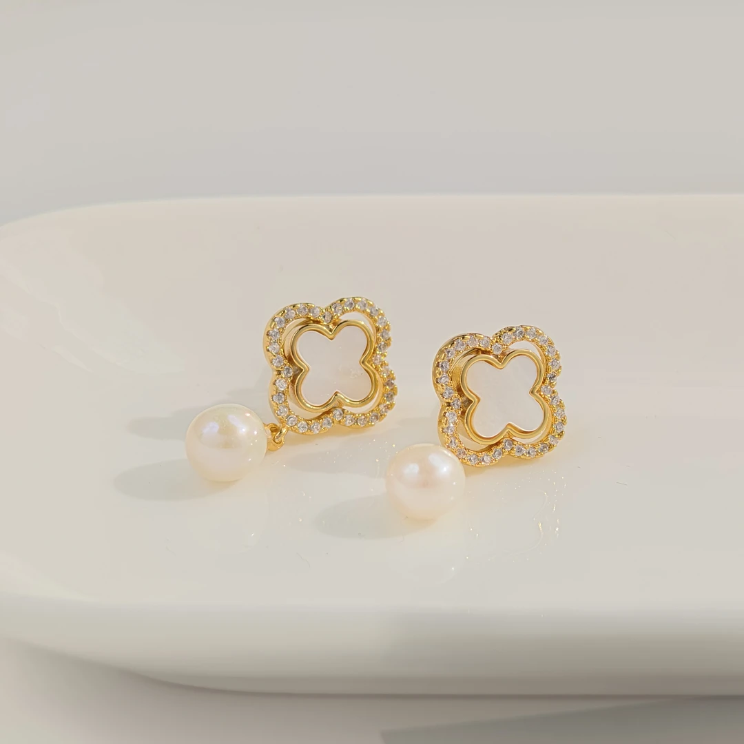 天然淡水珍珠耳饰   ED1112