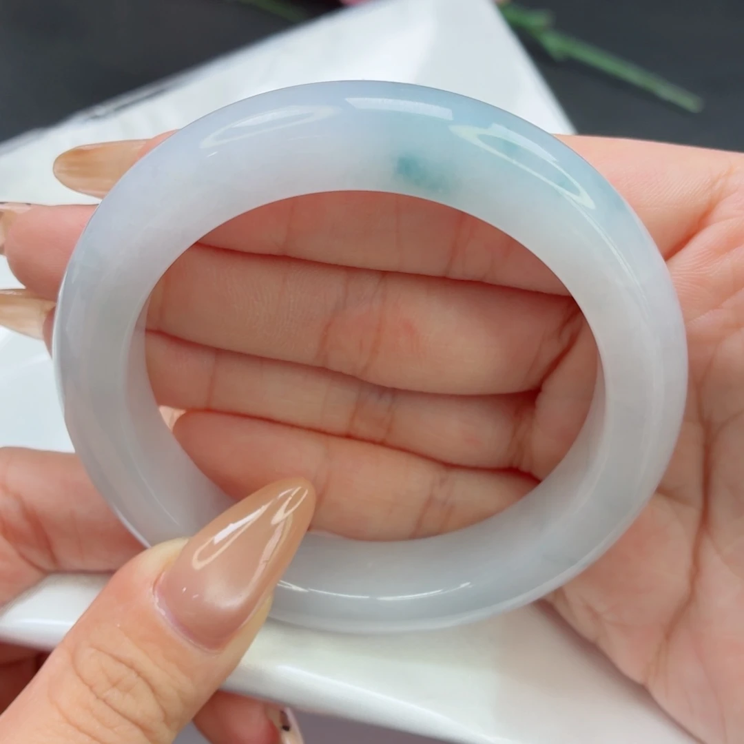 未镶嵌手镯翡翠9