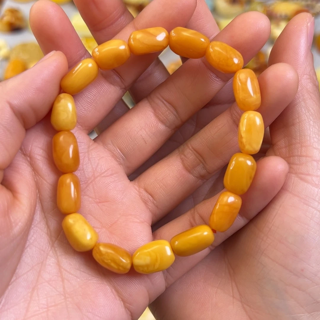 蜜蜡裸石未镶嵌蜜蜡