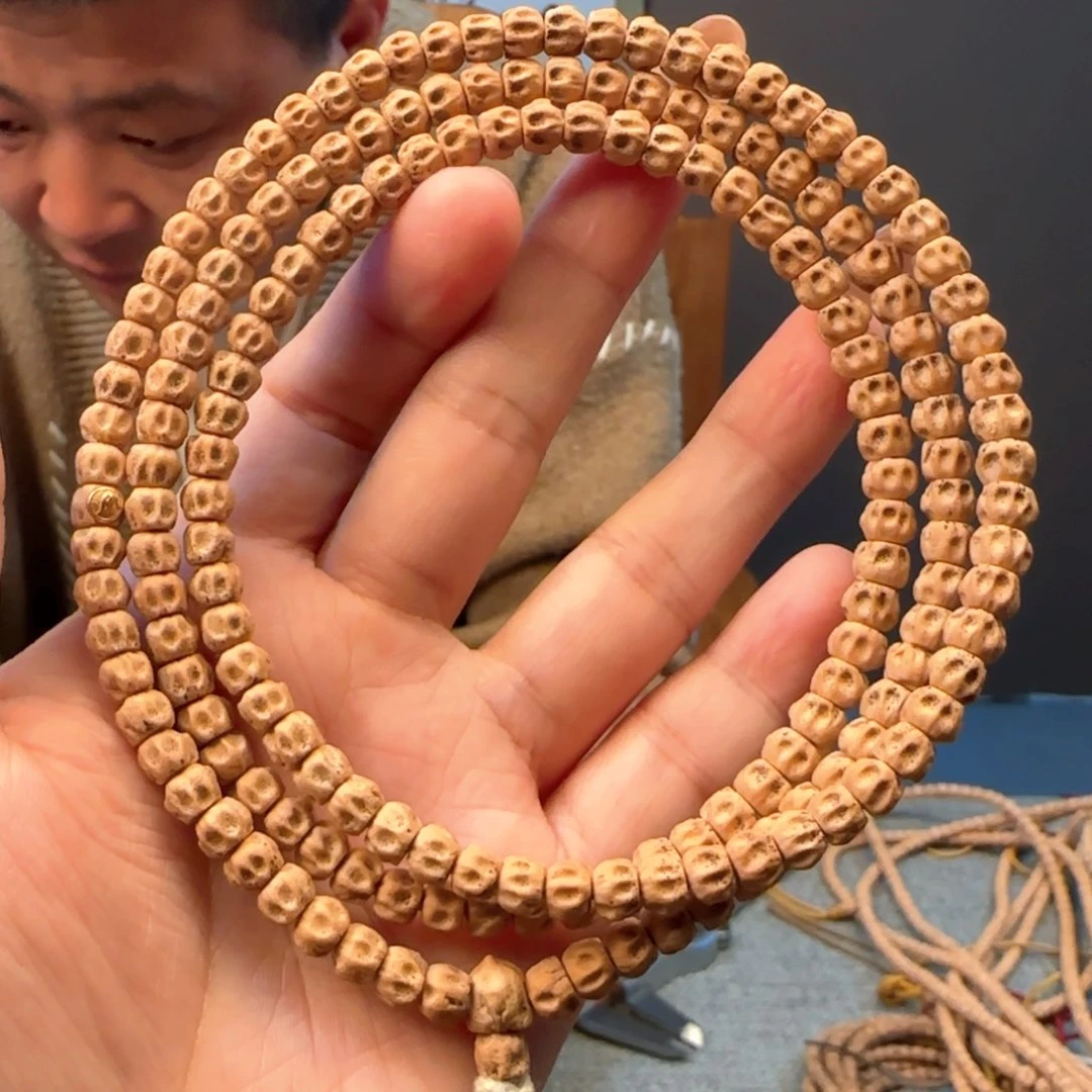 柏香籽/百香籽手串尸坨林6左右