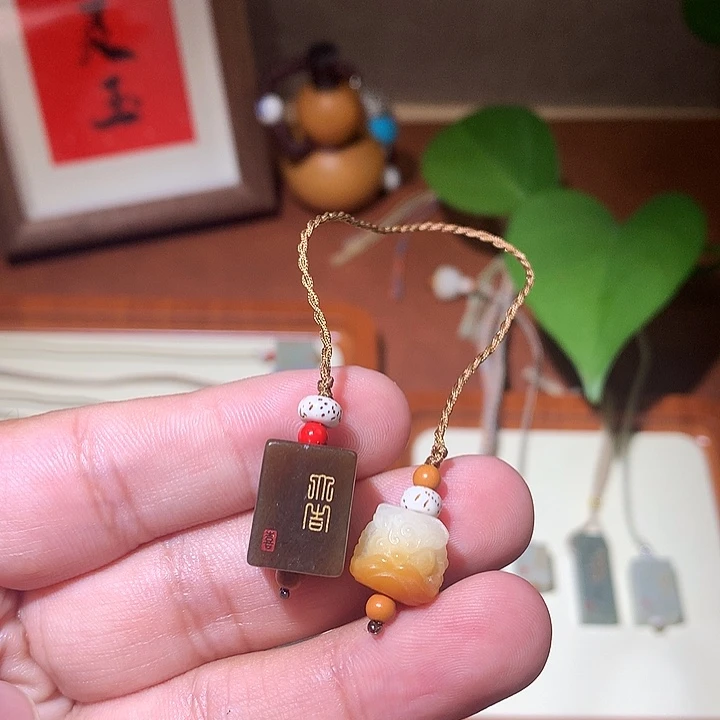 和田玉未镶嵌包链和田玉024