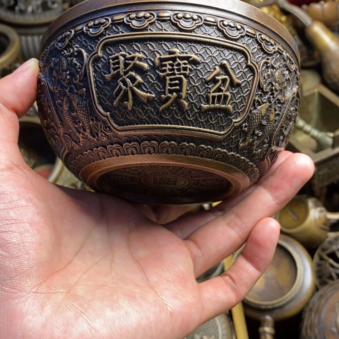 精美铜器做工精良