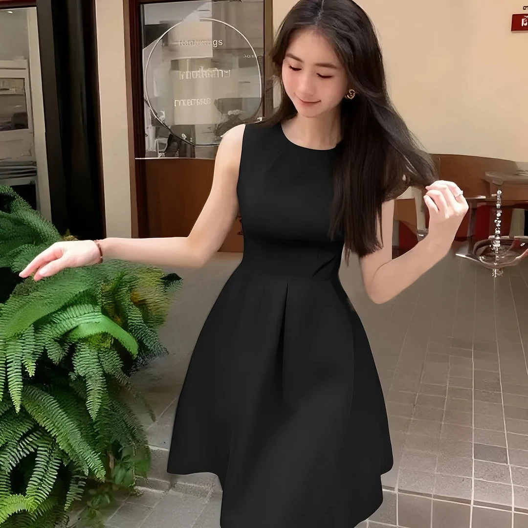 无袖收腰赫本裙设计感法式A字赫本连衣裙气质显瘦小黑裙礼服D3214