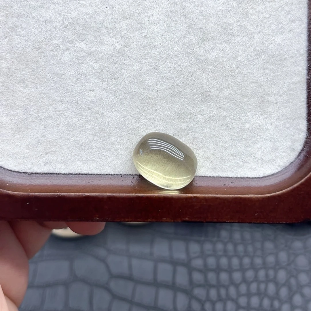 汤****未镶嵌珠宝半成品水晶32