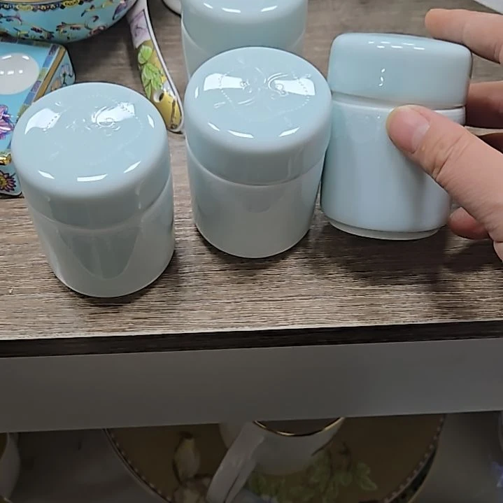 瓷片瑕疵青瓷牙签筒4个66666666