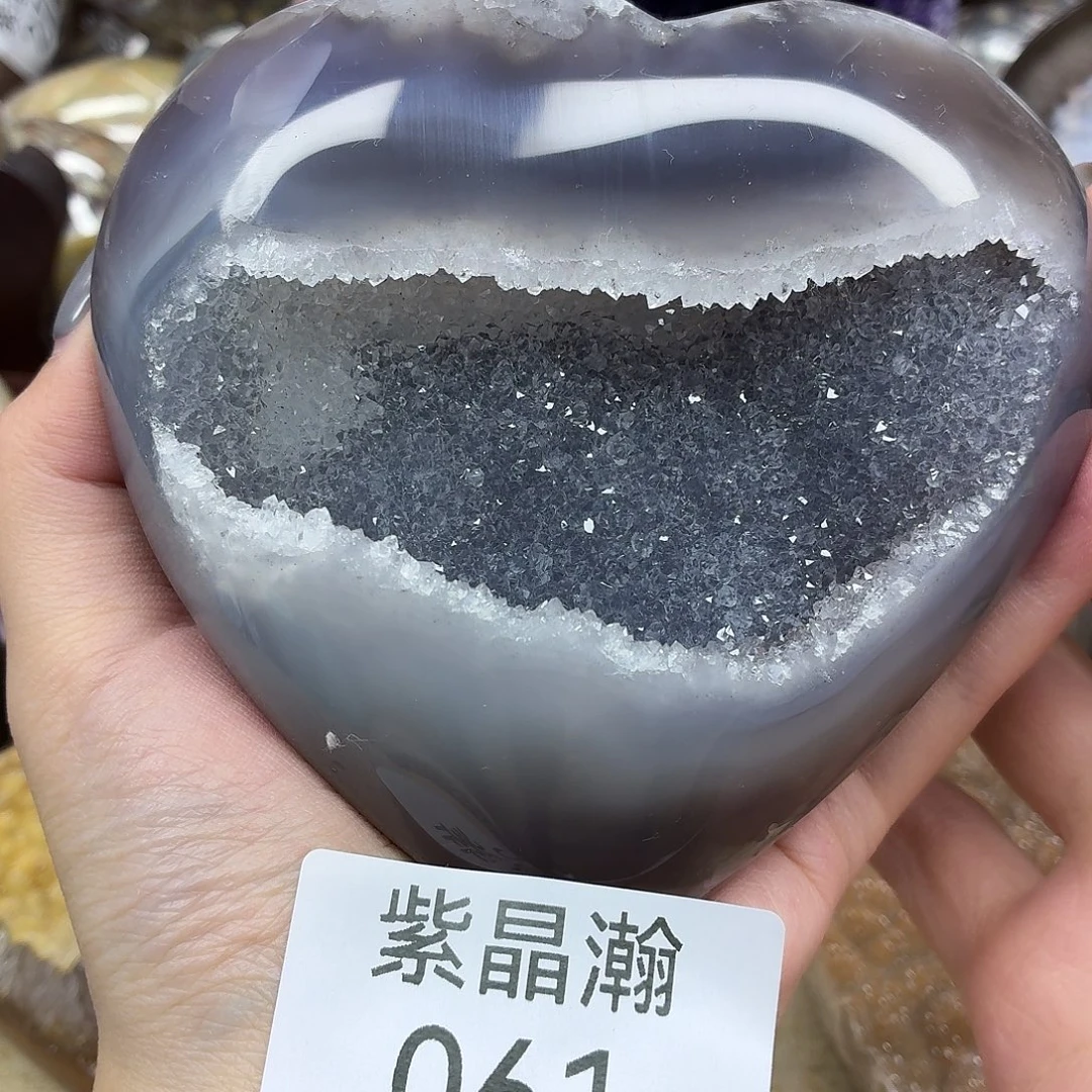 玛瑙/玉髓未镶嵌珠宝奇石