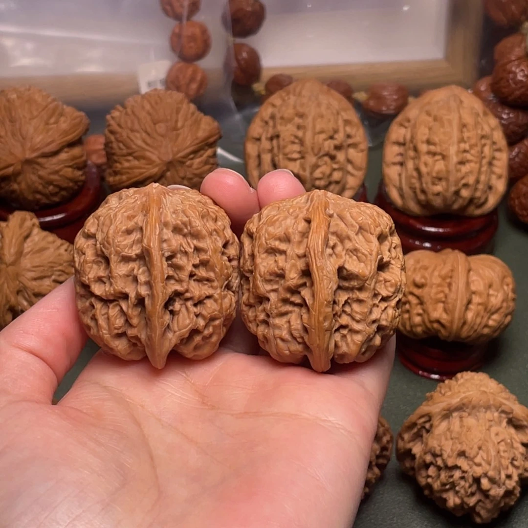 文玩核桃吊坠将军榜练手对