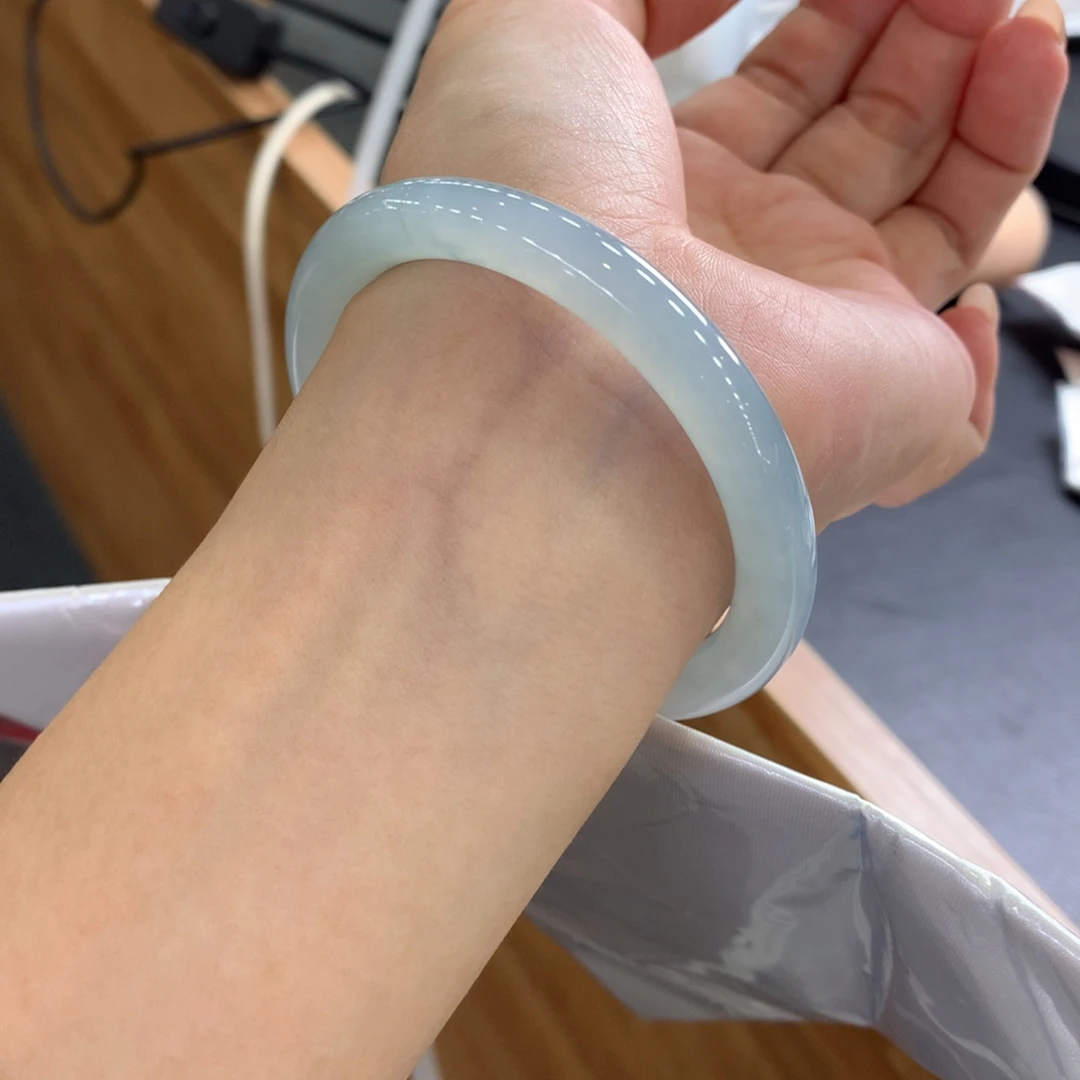 翡翠未镶嵌手镯天然Ａ货翡翠54/55