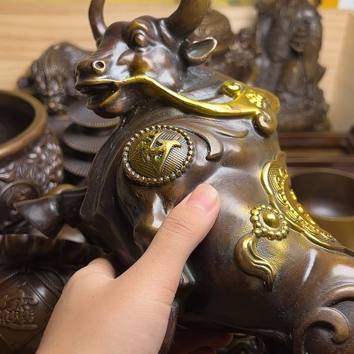 精美铜器，点击下单