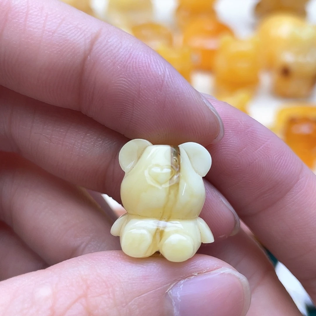 未镶嵌琥珀裸石蜜蜡