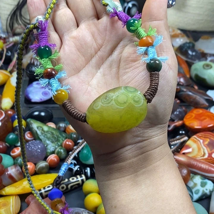 未镶嵌颈饰玛瑙/玉髓