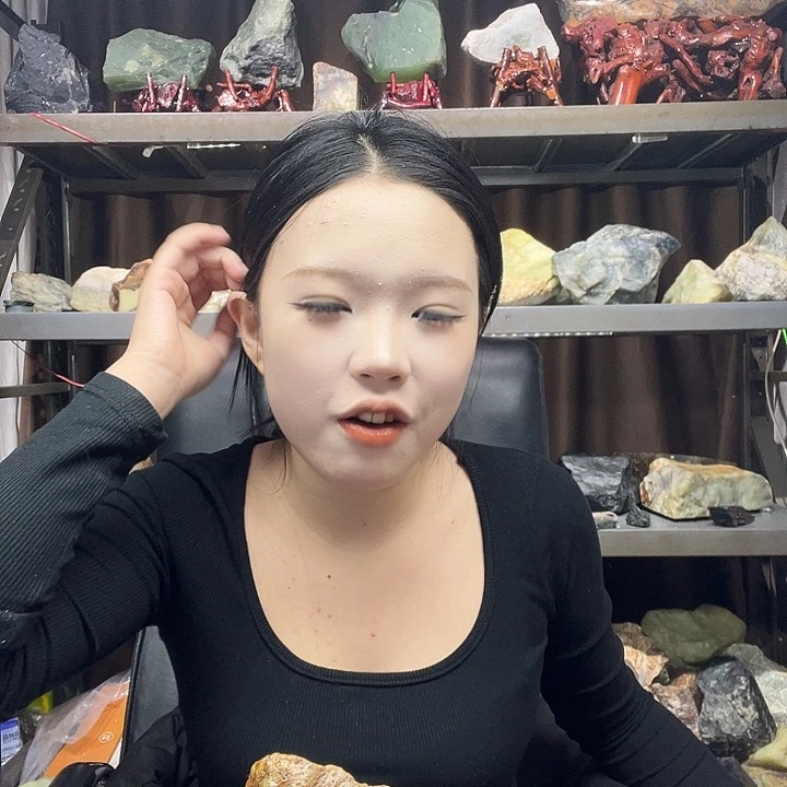 好***了蛇纹石玉未镶嵌珠宝奇石22