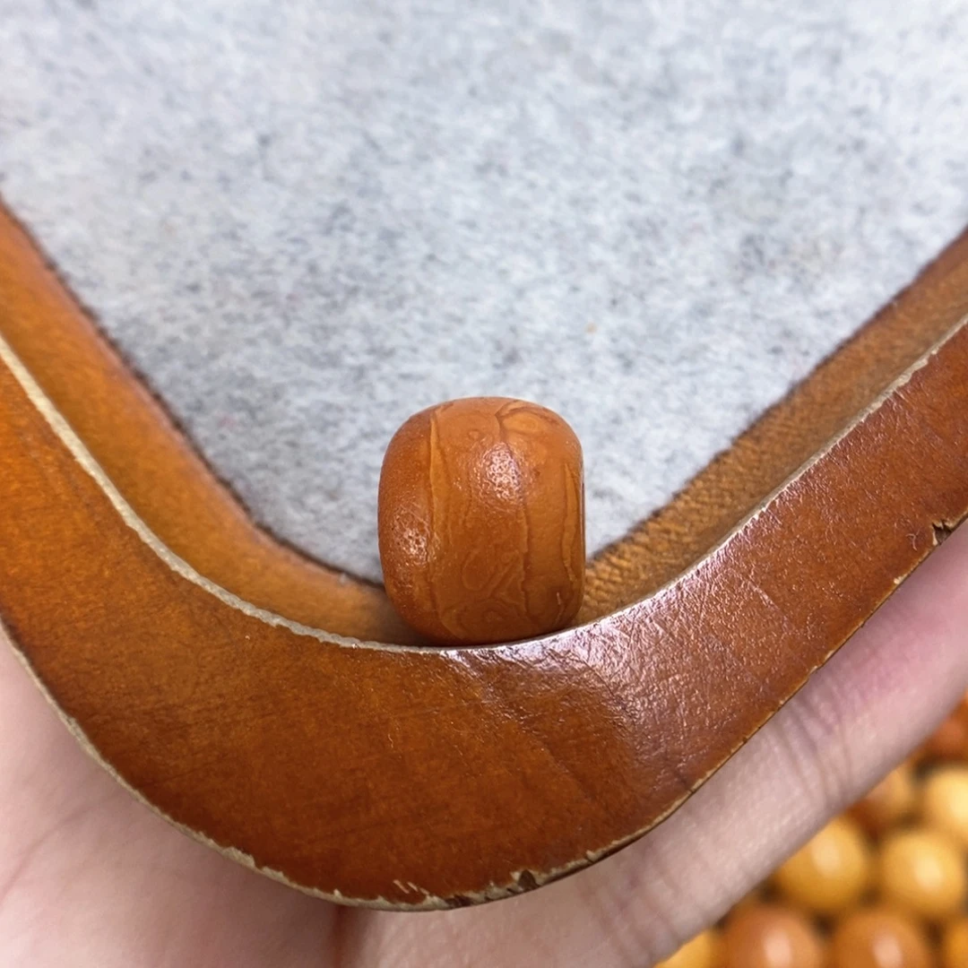 蜜蜡裸石未镶嵌白*蜜蜡裸珠