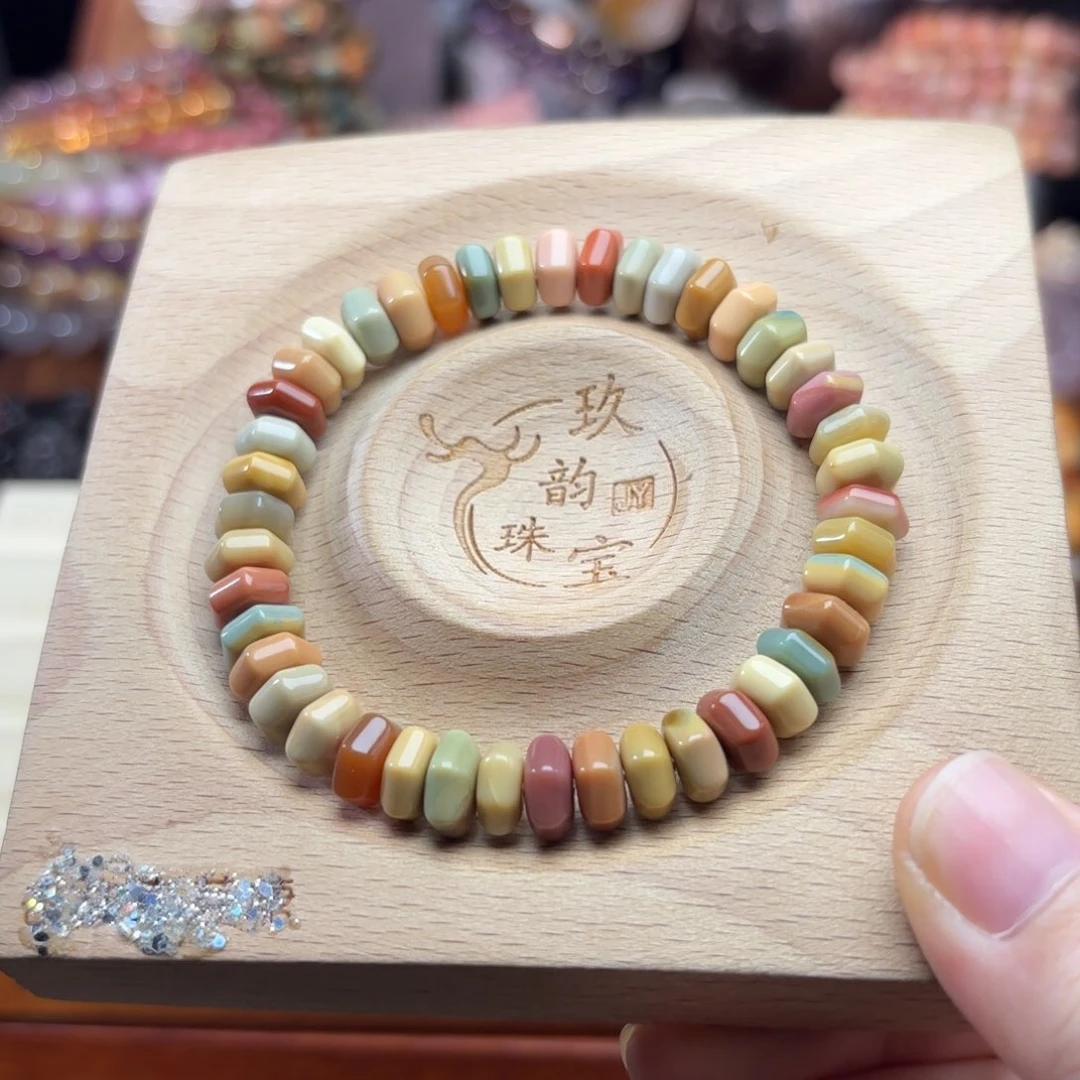 未镶嵌石英质玉珠宝半成品?*