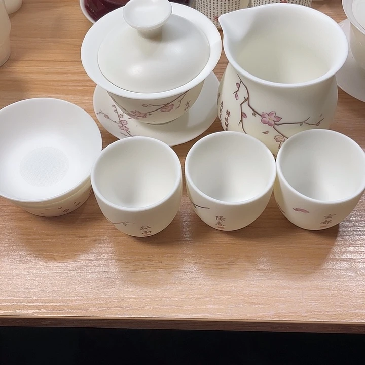 陶瓷制品及陶瓷艺术品微瑕