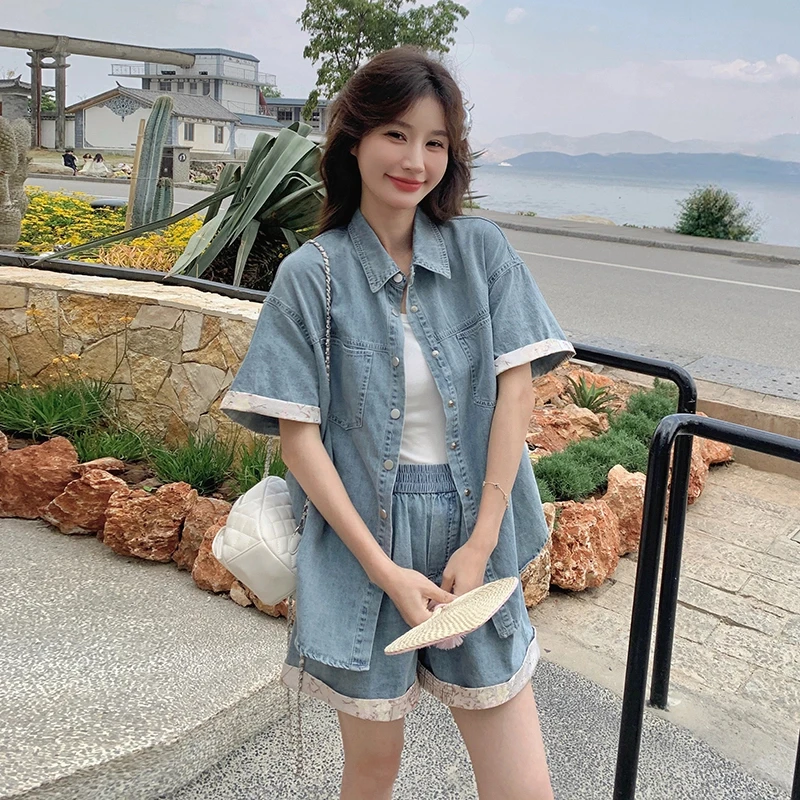 休闲撞色薄款牛仔短袖短裤两件套女夏2025新款气质翻领酷飒套装裤
