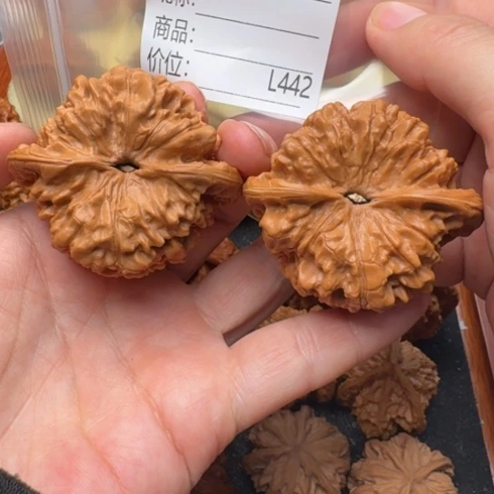 曲***生把件文玩核桃54精品官帽