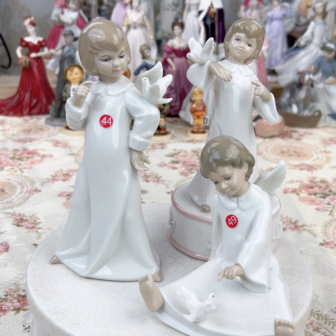 小***g瓷片科尔伯特小天使。