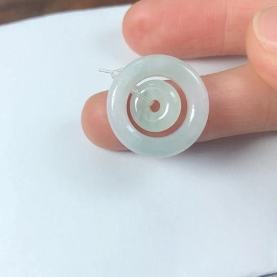 翡翠未镶嵌颈饰缅甸A货，每天下午1点半开播