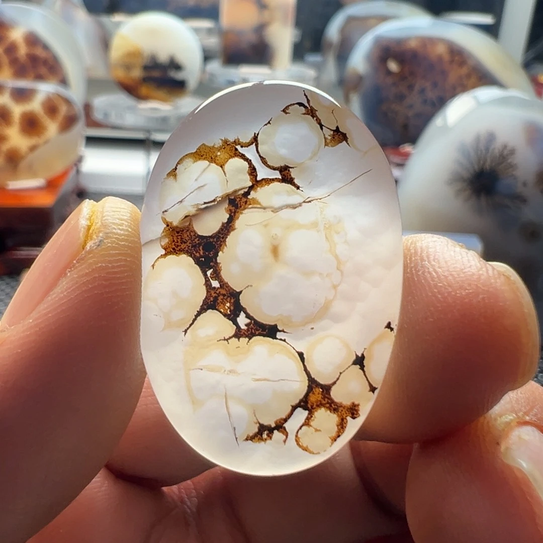 未镶嵌玛瑙/玉髓珠宝奇石