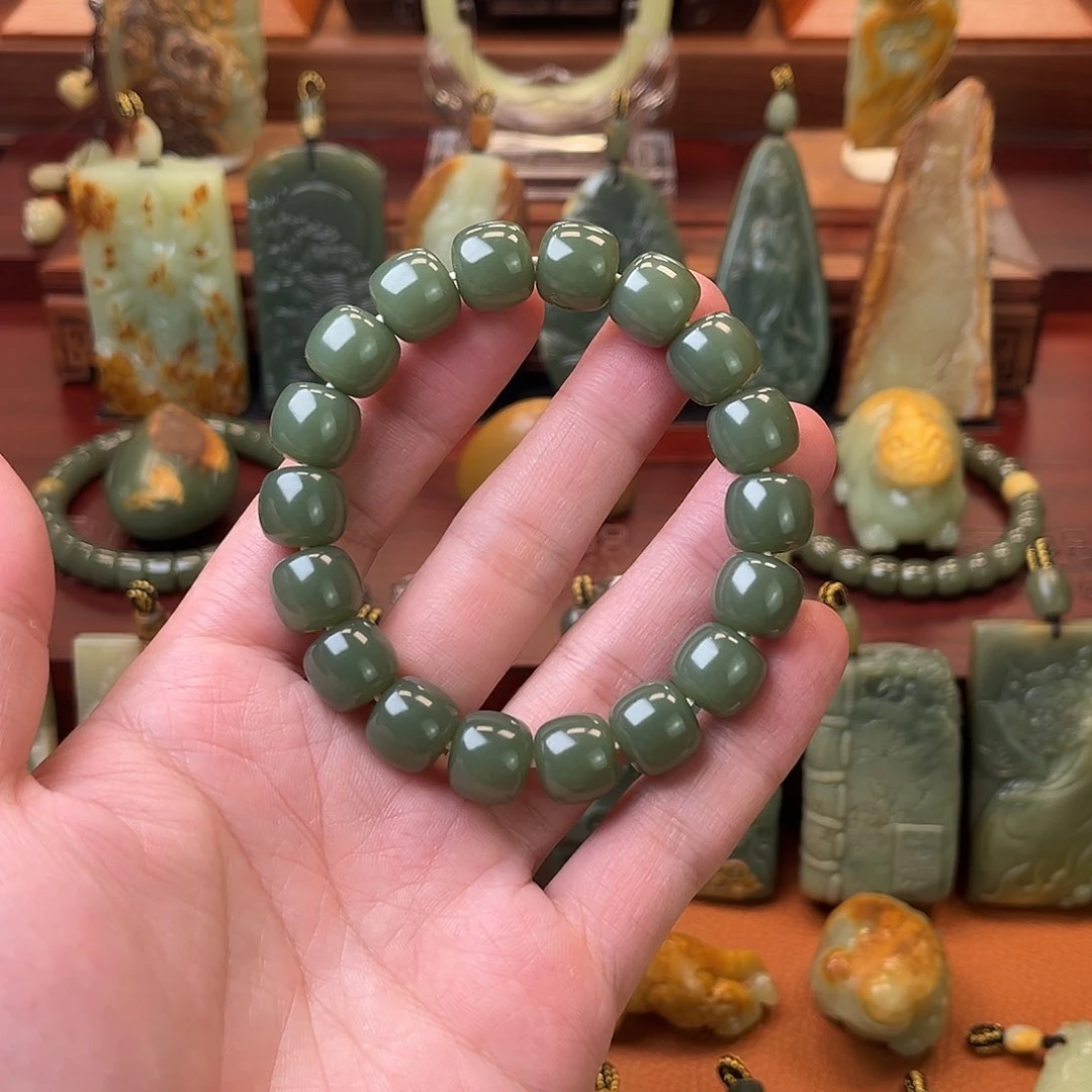 手串未镶嵌岫岩河磨玉（透闪石质玉）大**珑