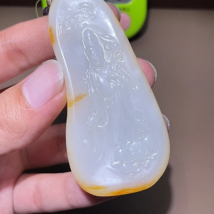 和田玉颈饰未镶嵌梅*落Y