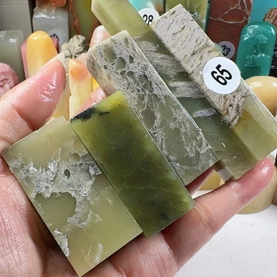 寿山石印石曾**海印石章料……